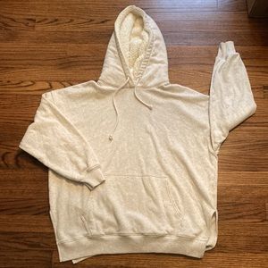 American Eagle soft sweatshirt. C1